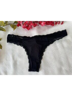 HoneyDew Black Silky Soft Thong Panty Stretch Lace Trim Classic Women's M Medium